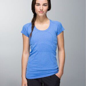 Lululemon Swiftly Tech Tee | XS | Pipe Dream Blue
